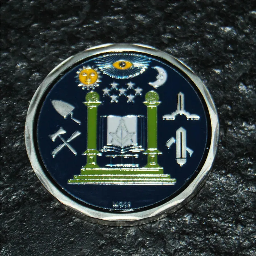 Master Mason Blue Lodge Coin - Pillars & Masonic Tools Design